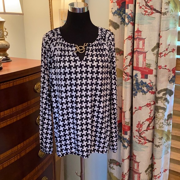 Michael Kors black and white herringbone top - Picture 1 of 6